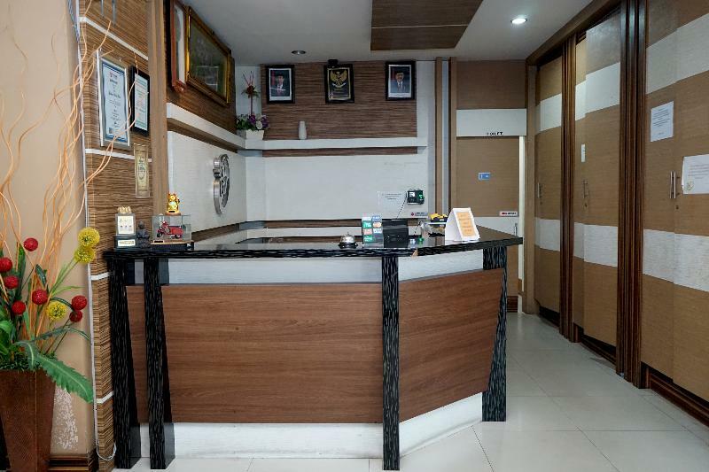 Grand Vella Hotel Pangkal Pinang Exteriör bild