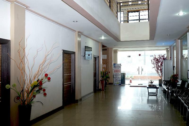 Grand Vella Hotel Pangkal Pinang Exteriör bild