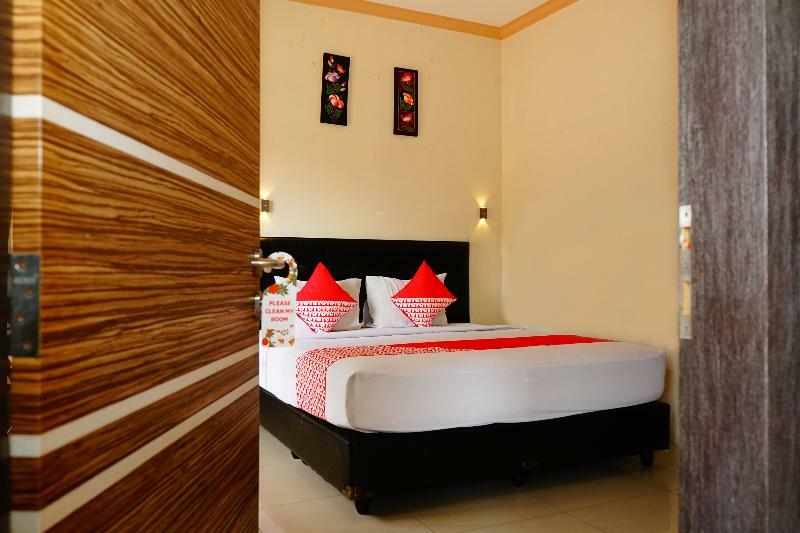 Grand Vella Hotel Pangkal Pinang Exteriör bild