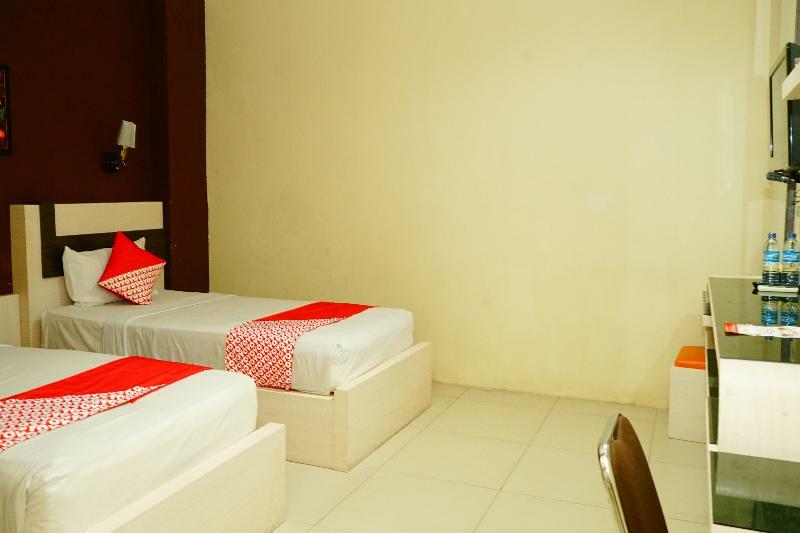 Grand Vella Hotel Pangkal Pinang Exteriör bild